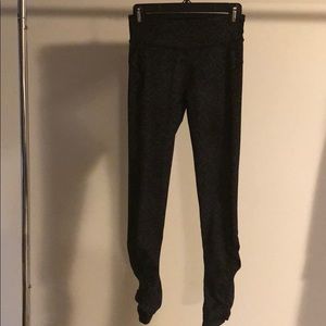 Bass Black Patterned Leggings